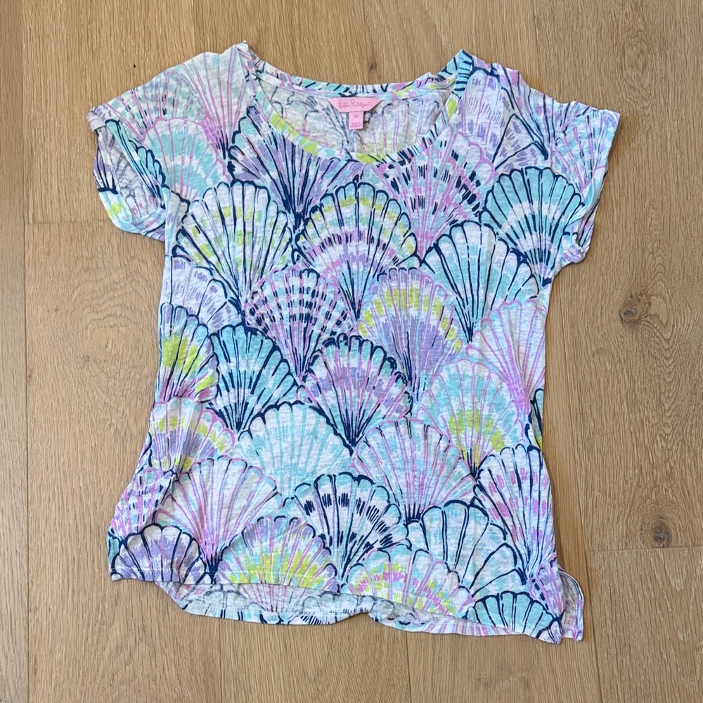 Lilly Pulitzer Women’s Multicolor Seashell Print Linen Short Sleeve Tee size xs